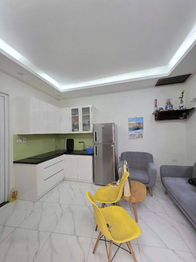 Bán lô đất 53m² phố Quan Nhân, ngõ ô tô thông, mặt tiền 5m, giá 13 tỷ